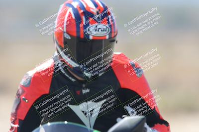 media/Oct-02-2025-Racers Edge (Thu) [[2c91cb6ab3]]/3-B Group/Session 3-Turn 16 (12pm)/